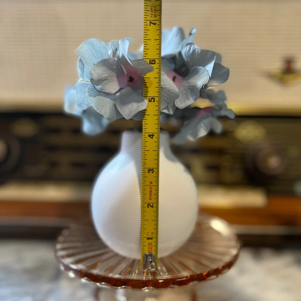 ✨NEW💐Target Bullseye Playground White Vase with Vintage Blue Faux Florals🌸